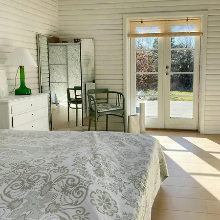 Cozy Summer House In With Historical Charm Feriehus *