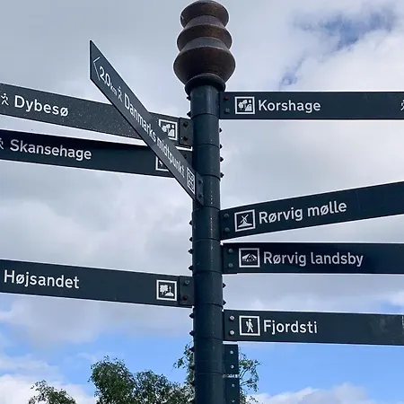 Cozy Summer House In With Historical Charm