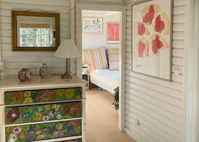 Cozy Summer House In With Historical Charm Σπίτι διακοπών *